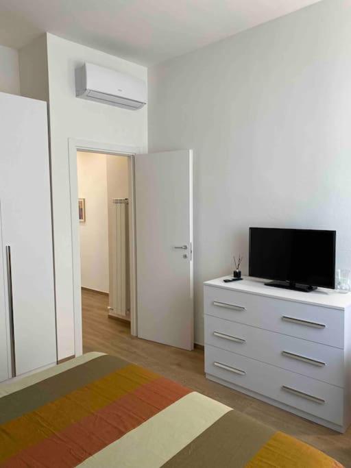 Camar 110 Apartment ลาสเปเซีย ภายนอก รูปภาพ