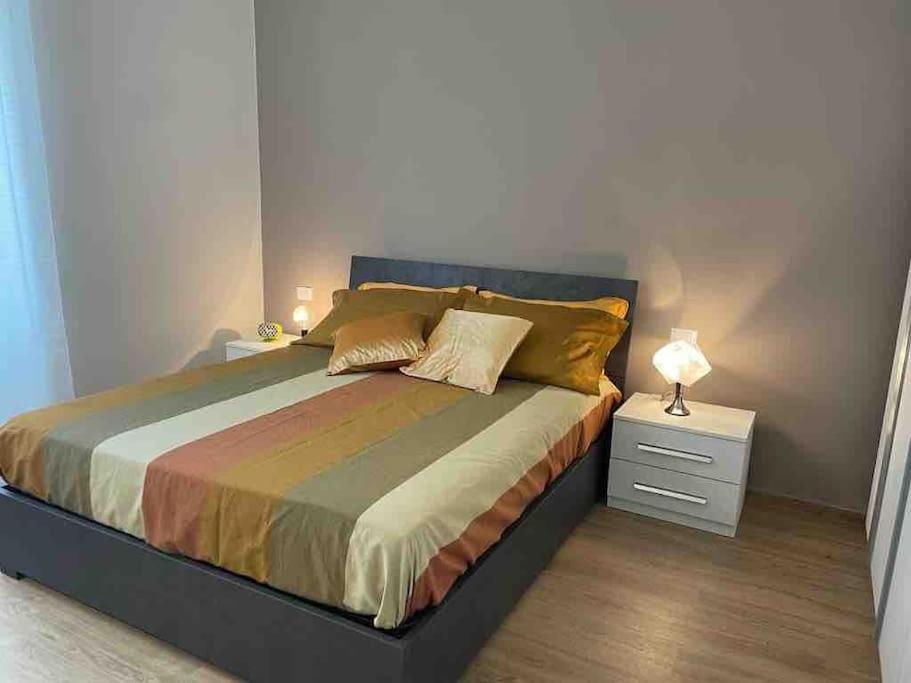 Camar 110 Apartment ลาสเปเซีย ภายนอก รูปภาพ